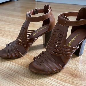 American Eagle Brown Block Heels